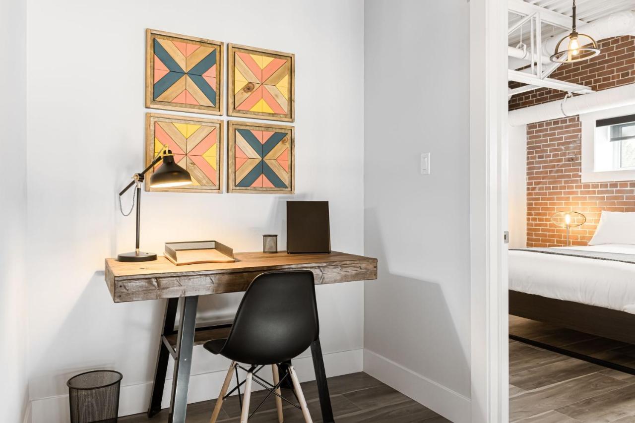 Station 1 By Terra Hospitality Aparthotel Moncton Buitenkant foto
