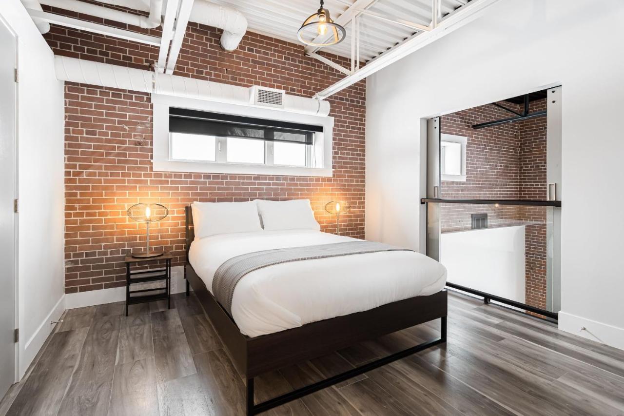 Station 1 By Terra Hospitality Aparthotel Moncton Buitenkant foto
