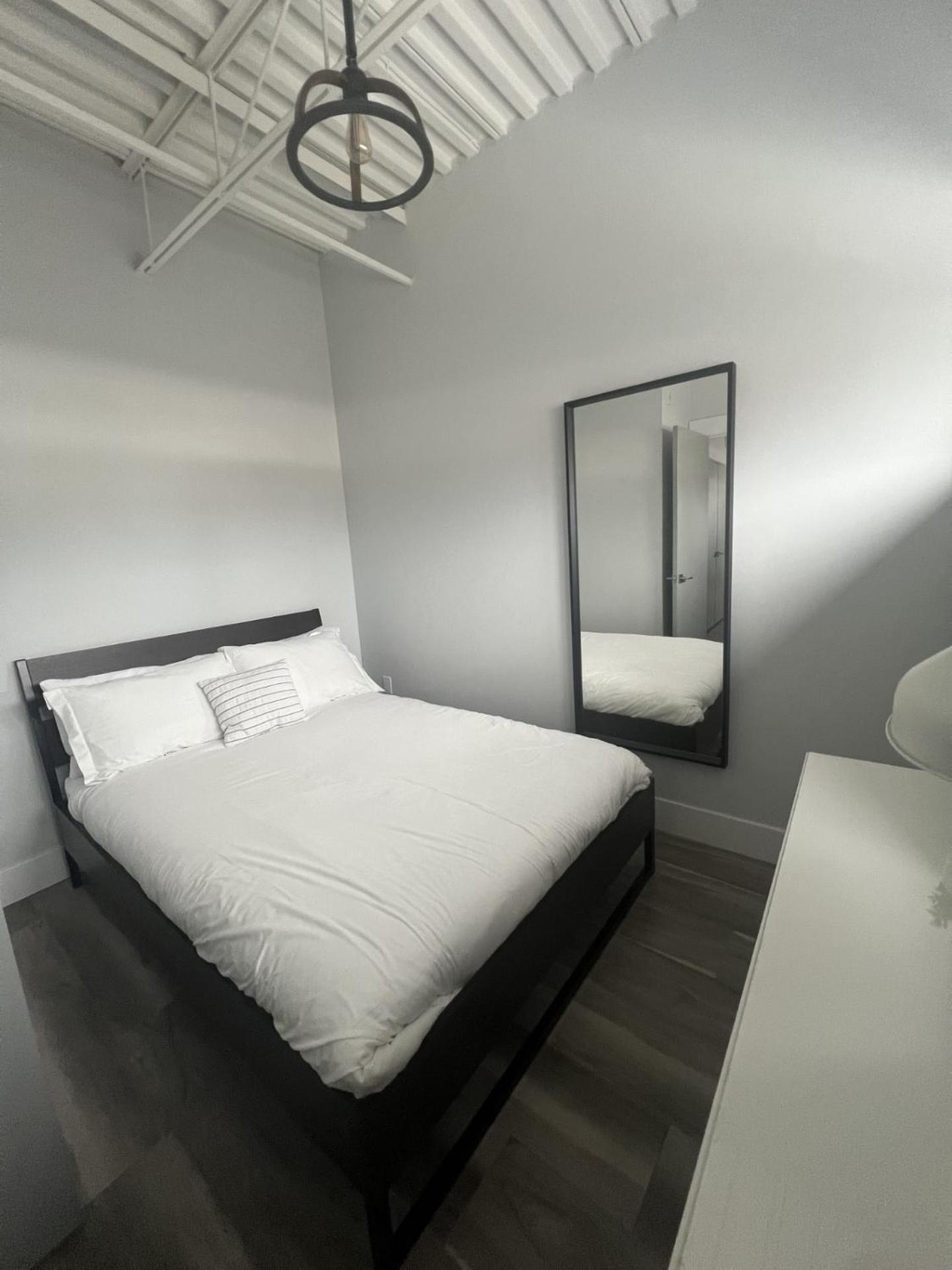 Station 1 By Terra Hospitality Aparthotel Moncton Buitenkant foto